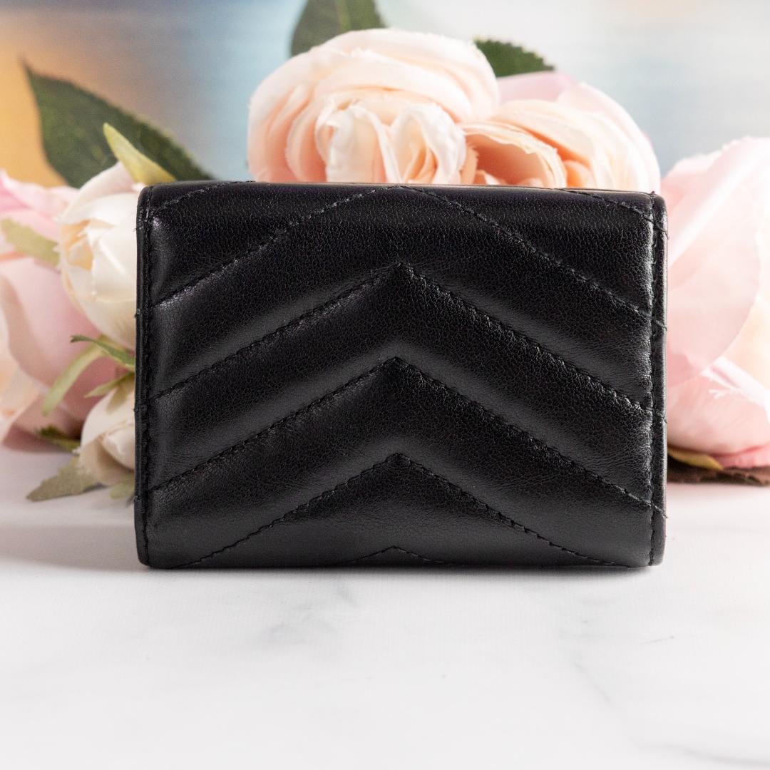 渡辺和敬 【箱付き】 綺麗✨サンローラン ラムスキン三つ折りミニ財布黒 金