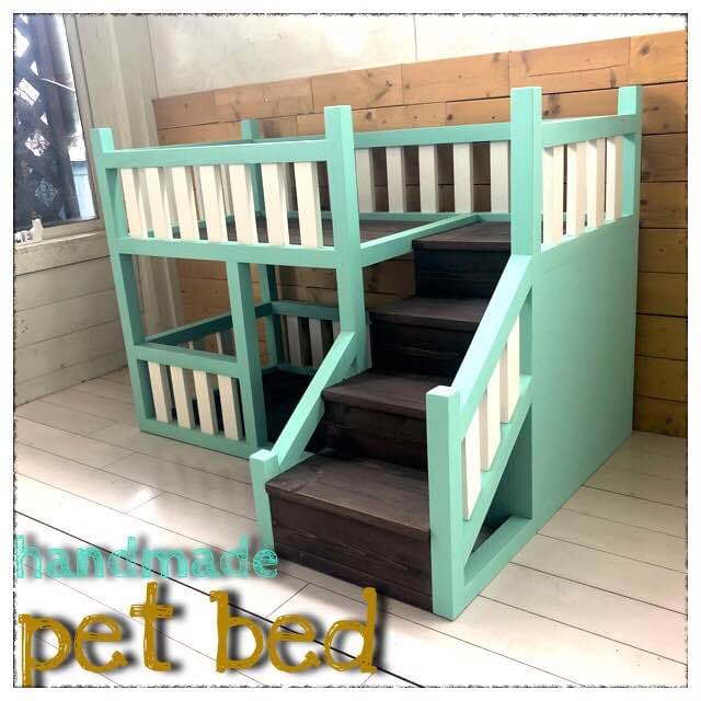 ハンドメイド 猫ちゃん ワンチャン ペット用 2段ベッド♫ 寝る場所ワイド