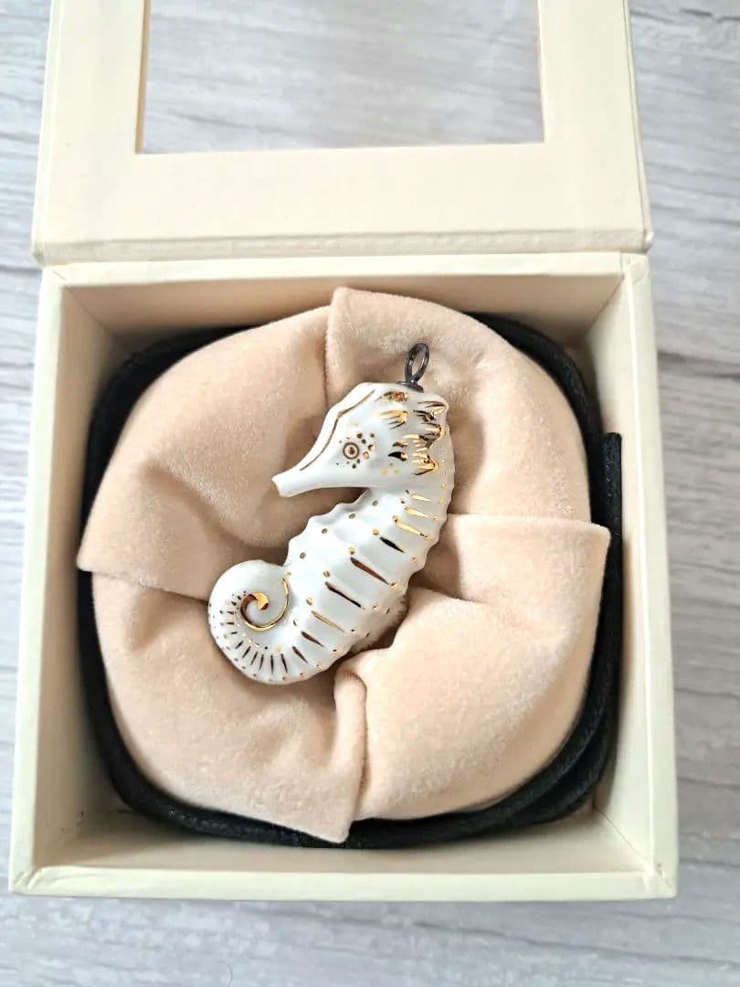 【マイセン】新品未使用　タツノオトシゴ ペンダント　MEISSEN