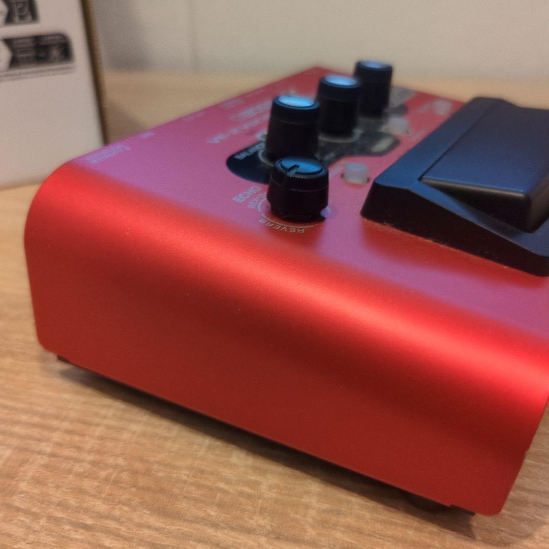 BOSS VE-2 Vocal Harmonist レッド