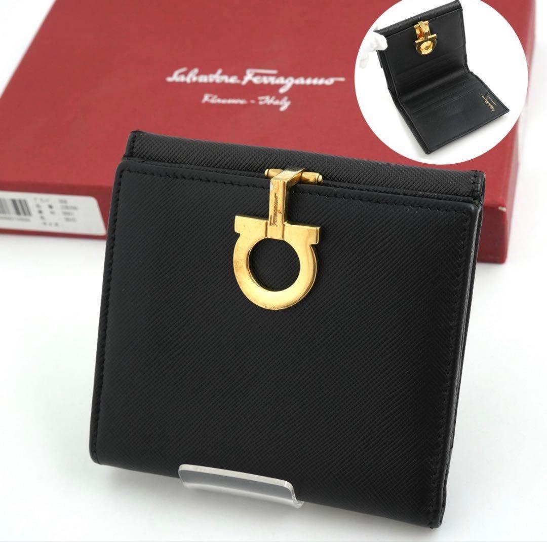 ✨未使用展示品✨　Ferragamo ミニ財布　ガンチーニクロジャー　二つ折り