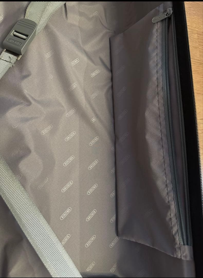 【使用回数2回】RIMOWA SALSA スーツケース　シルバー4輪 87L