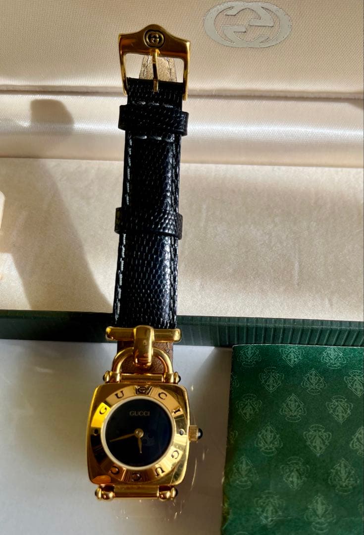 【美品】 GUCCI グッチ レディース腕時計