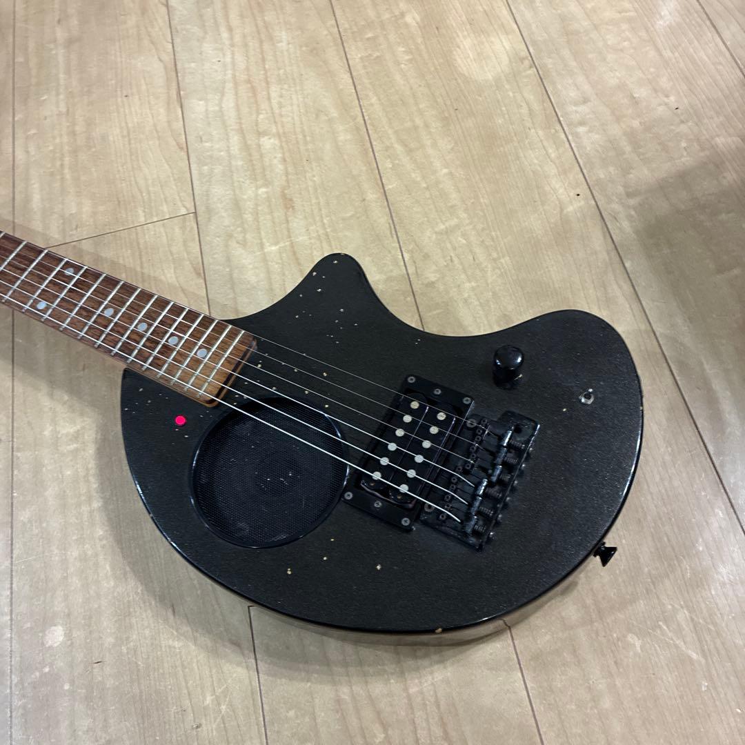 FDRNANDES ZO-3 アンプ内蔵　スピーカー内蔵　エレキギター　ブラック