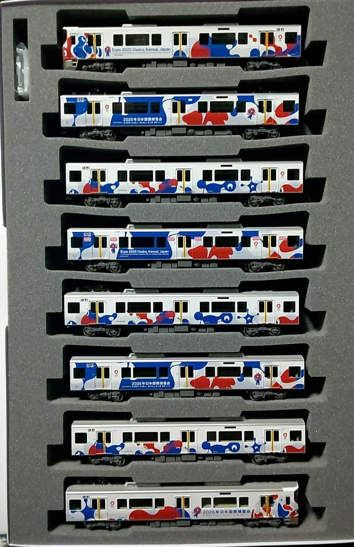 KATO 特別企画品 323系<大阪・関西万博ラッピング列車> 8両セット