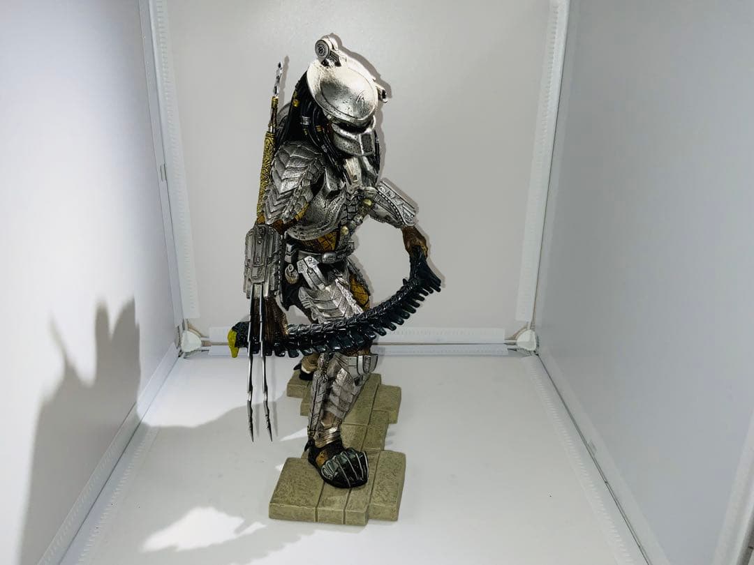 ARTFX スカー・プレデター 1/6 PVC塗装済み簡易組立キット