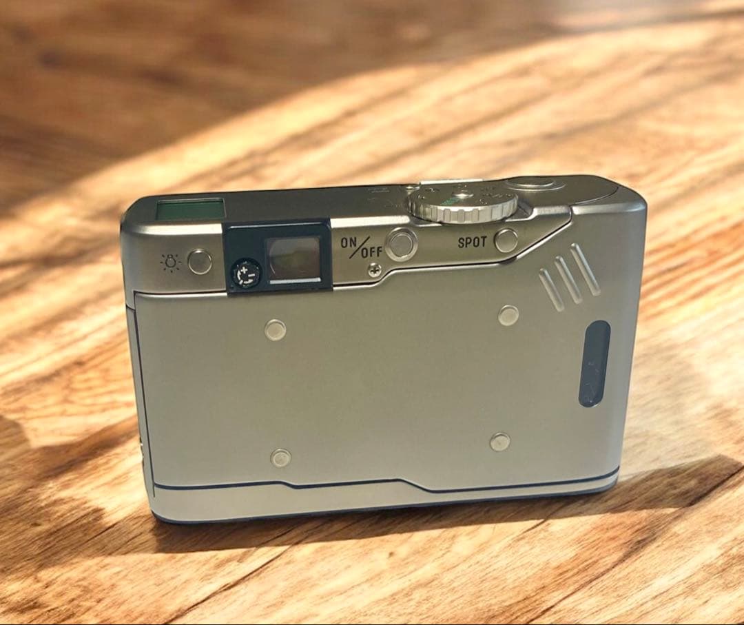 【中古】MINOLTA TC-1 コンパクトフィルムカメラ