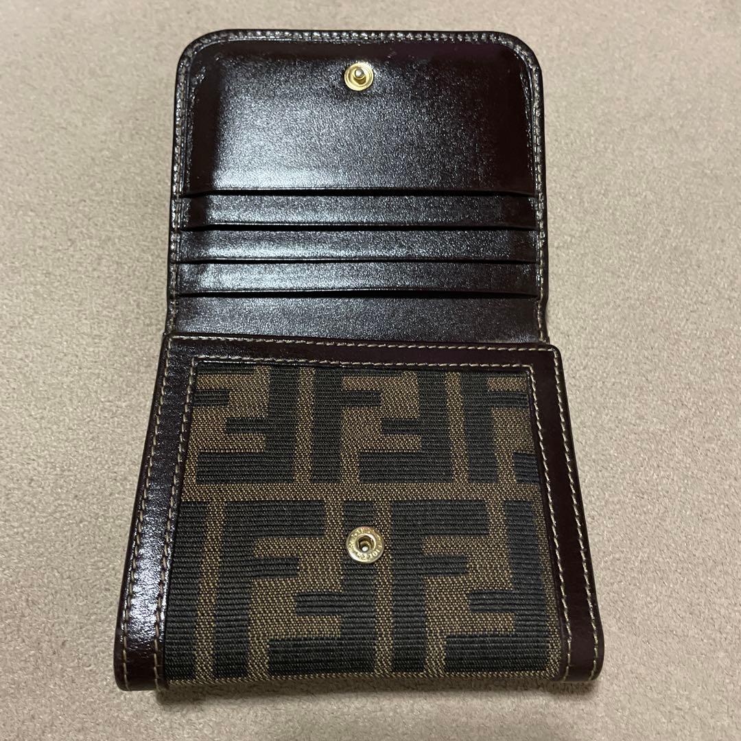 Fendi 三つ折り財布 FFロゴ