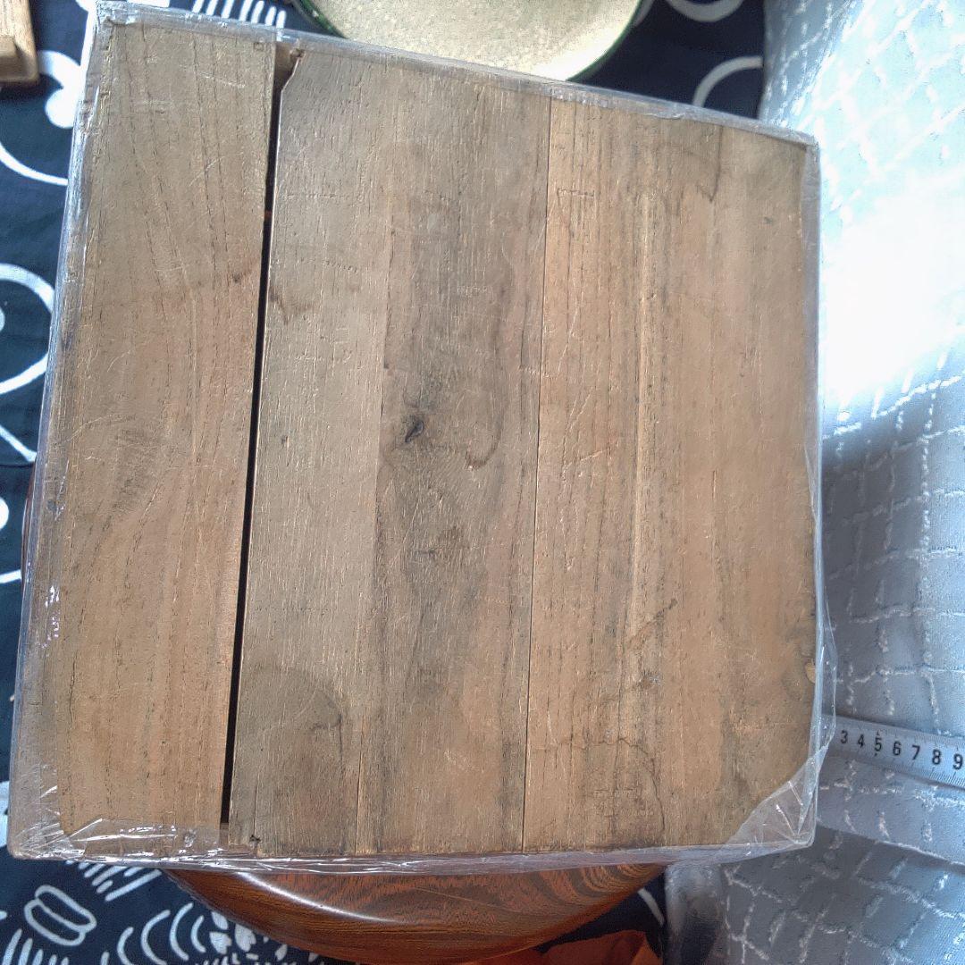 骨董５ 緑色の花模様漆器茶器 木箱付き