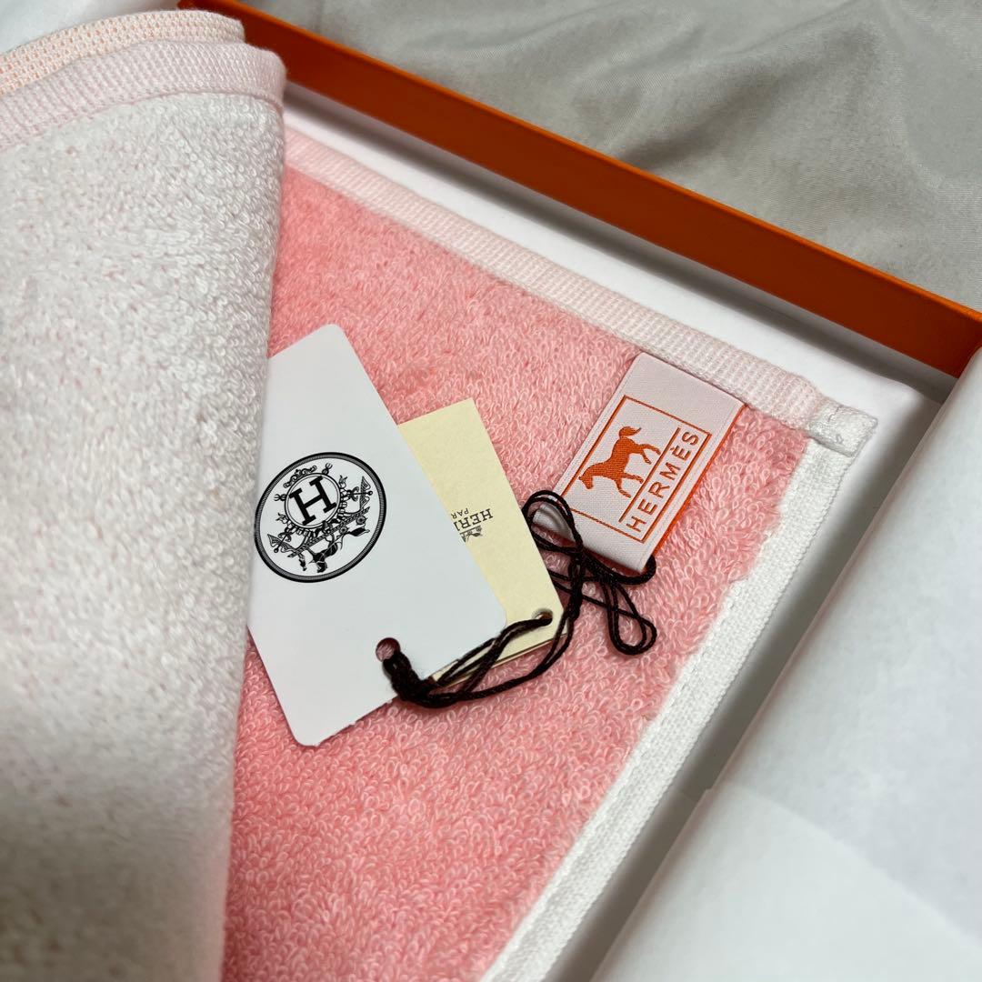 新品未使用タグ付き　HERMES エルメス オレンジ 馬シルエット タオル