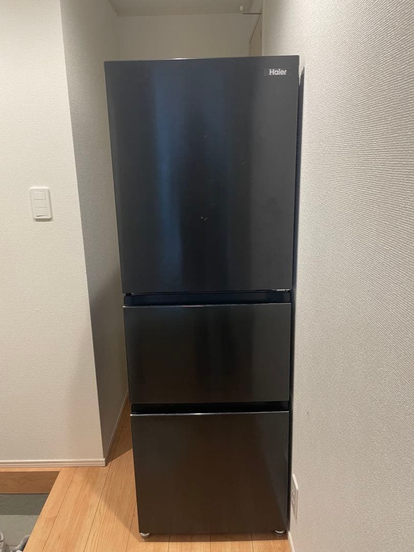 ハイアール JR-CV29A ブラック 286L 3ドア冷蔵庫　2022年製
