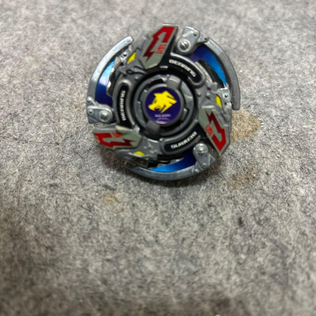 n*e様 ベイブレード 2個セット