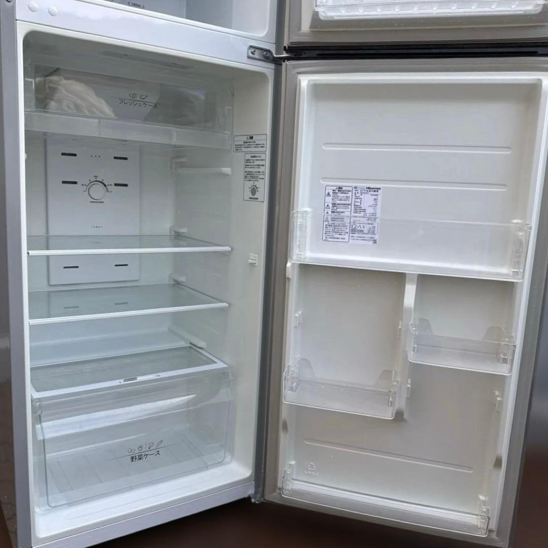 送料込 Hisense 冷蔵庫 227L スリム大容量 鏡面 省エネタイプ