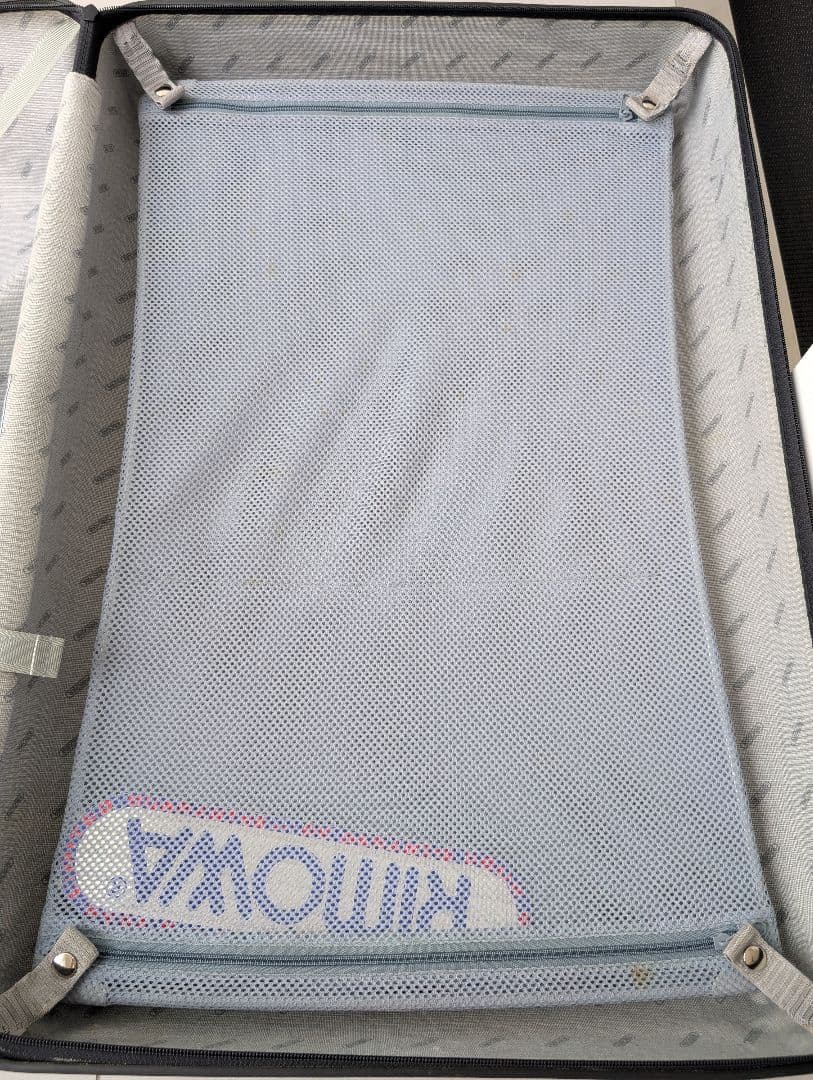 リモワ サルサ 黒 104L 2輪　851.77 綺麗です