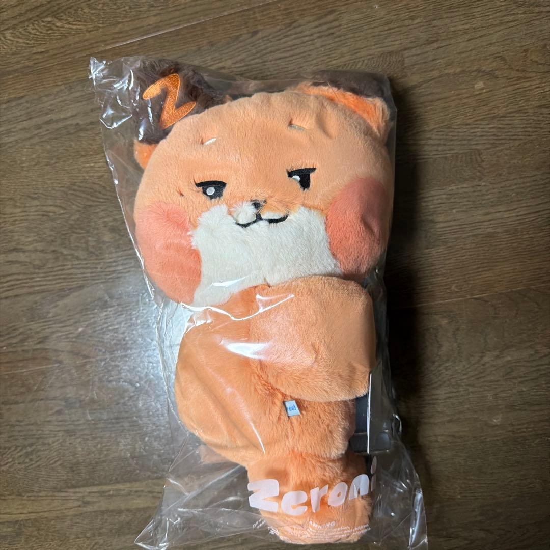 zeroni ぬいぐるみバッグ　メテュ