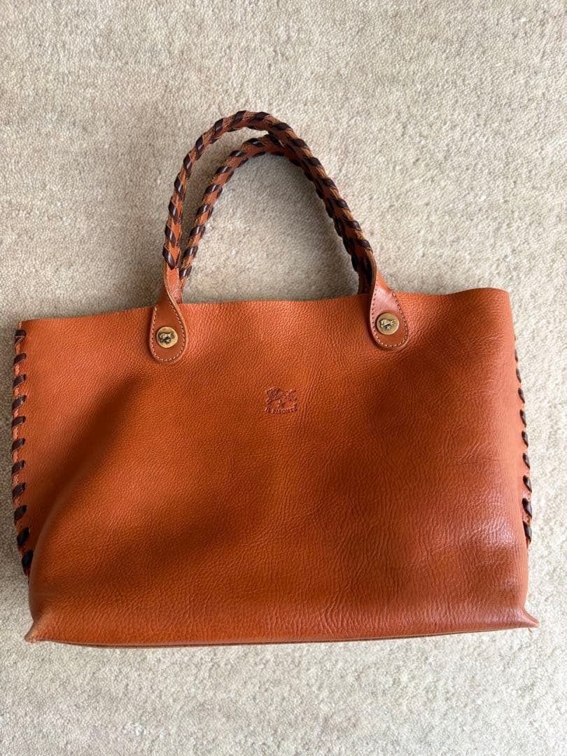 イルビゾンテ　レザーバッグ