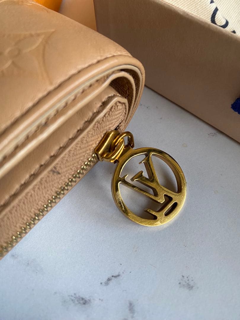 リンLOUIS VUITTON 財布