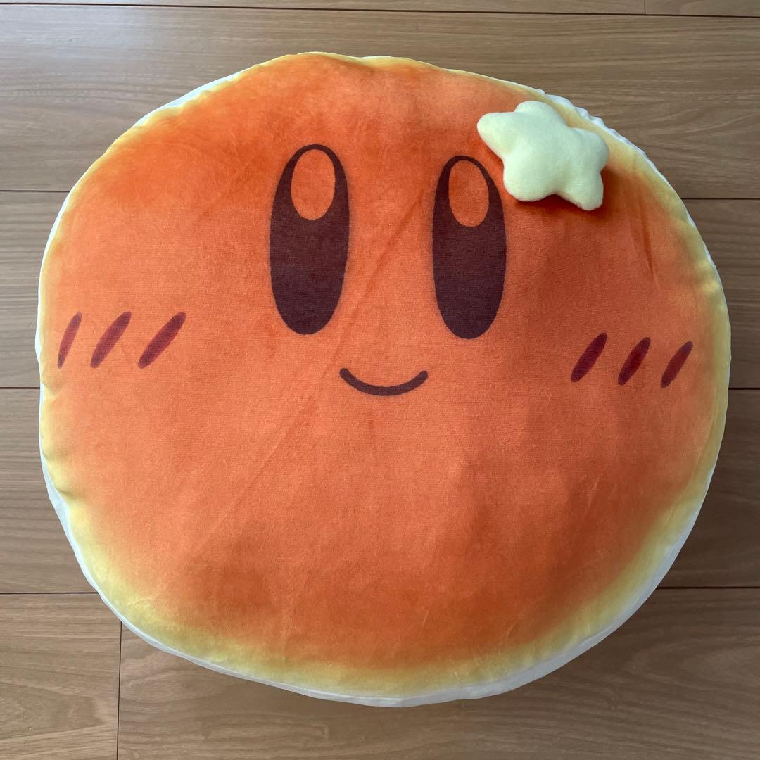 星のカービィ　スイーツクッションクッション　ホットケーキ　もちもち　ぬいぐるみ