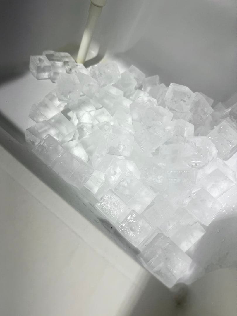 動作確認済み♪ ホシザキ　製氷機　IM-25M アイスキューブ