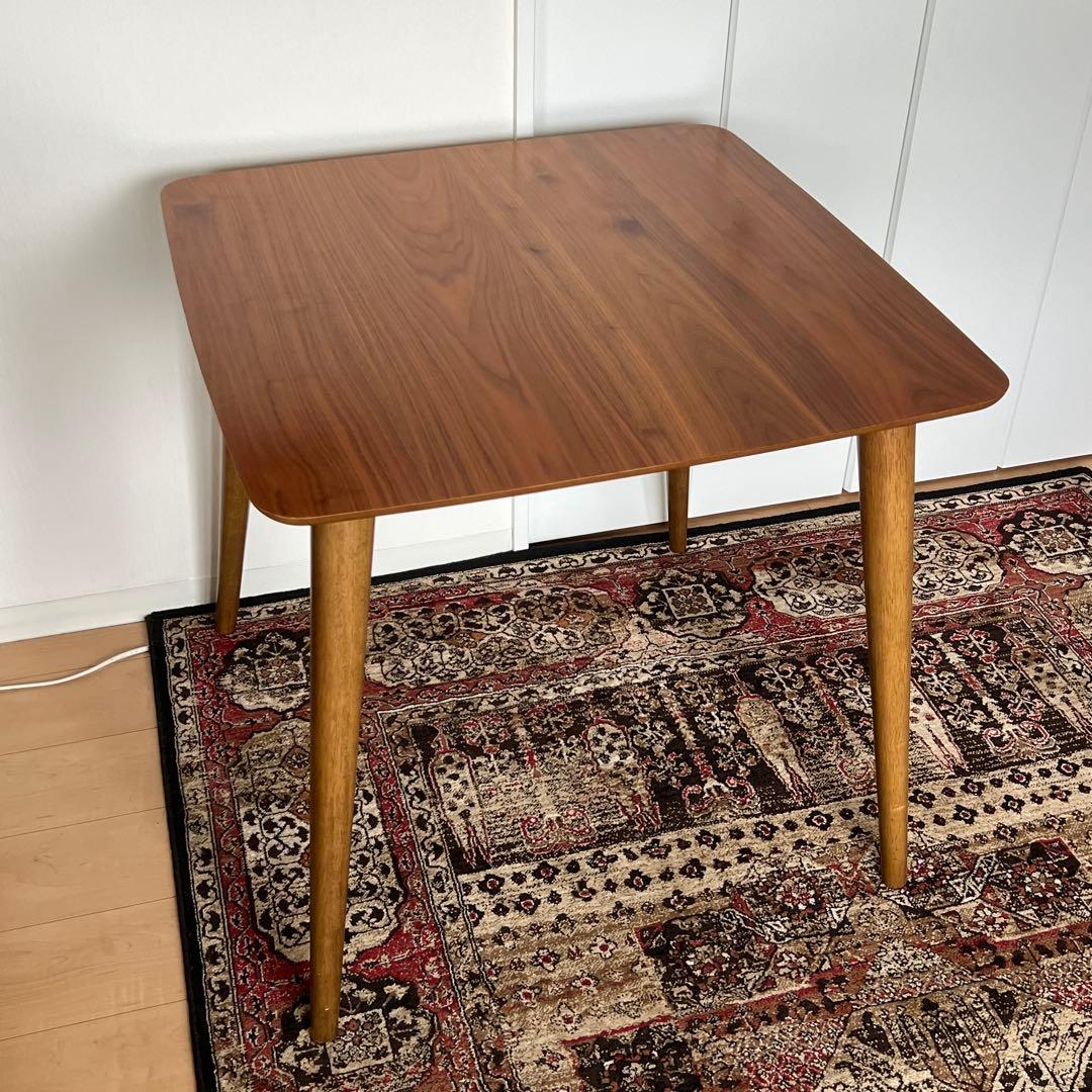 ダイニングテーブル 正方形　750mm ミッドセンチュリー　ウォルナット