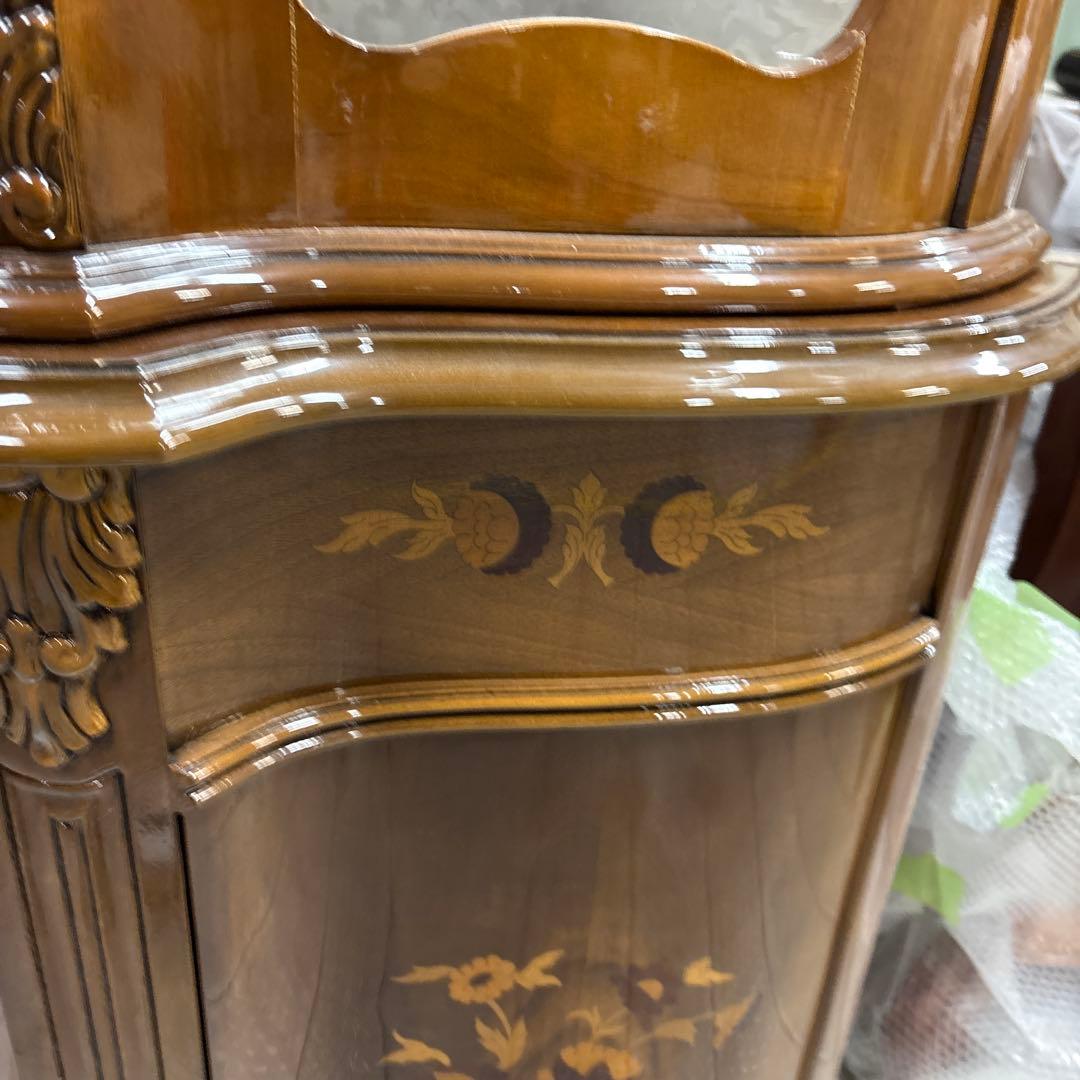 クラシック木製キャビネット