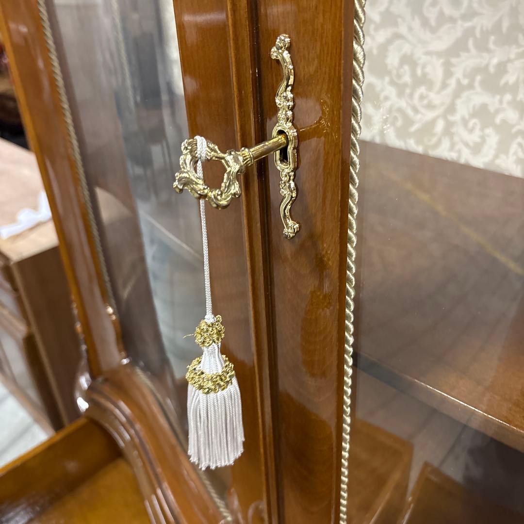 クラシック木製キャビネット