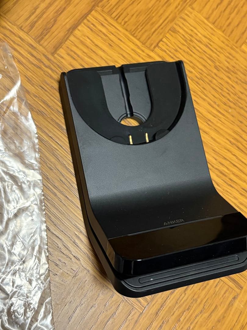 Anker PowerConf H700（ワイヤレスヘッドセット）充電スタンド付