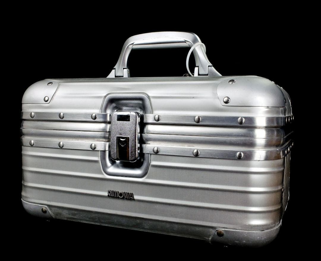 リモワ　982.73 旧盤『TOPAS/トパーズ』ビューティケース 19L 鍵付