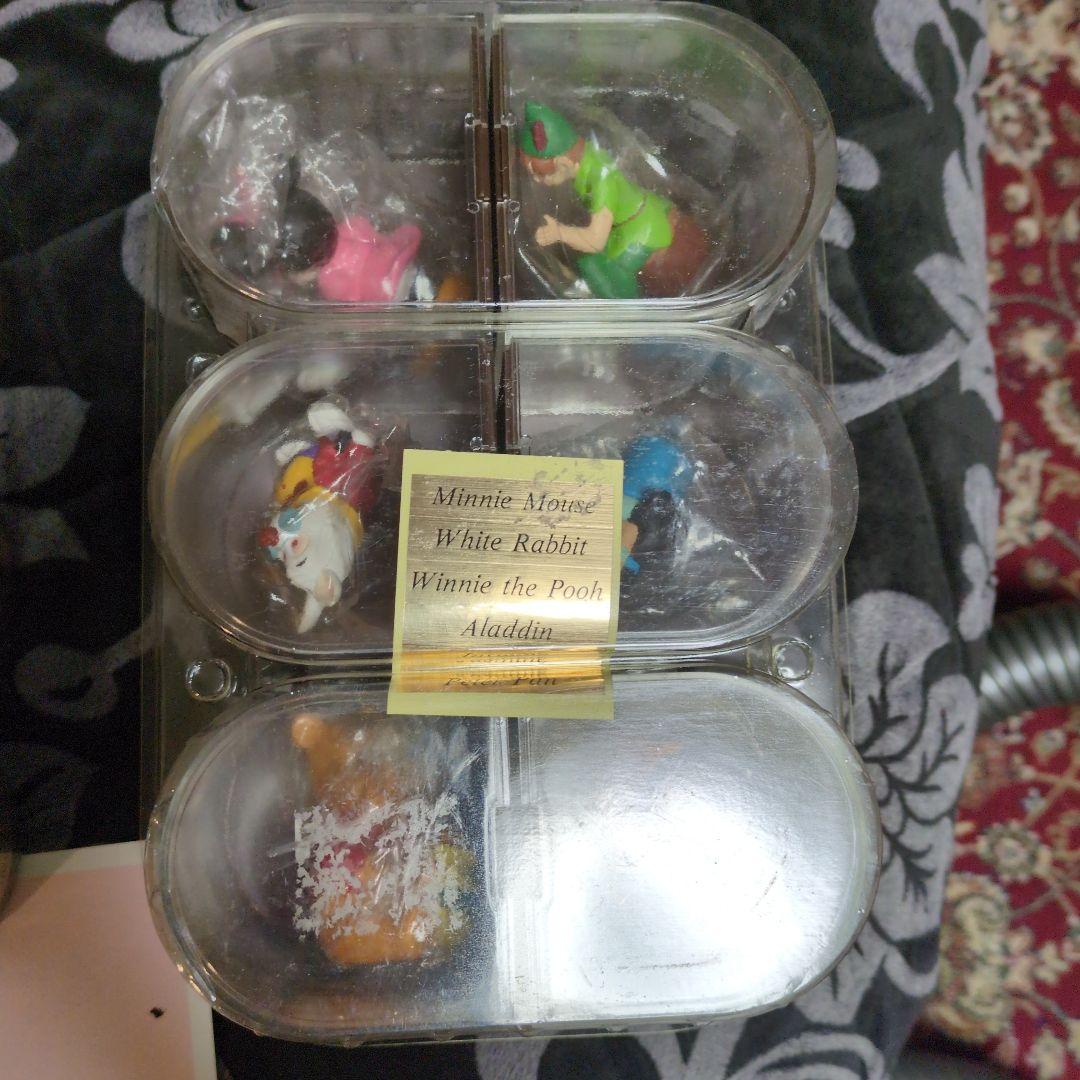 ディズニーキャラクターズ　プラン　12種類フィギュア