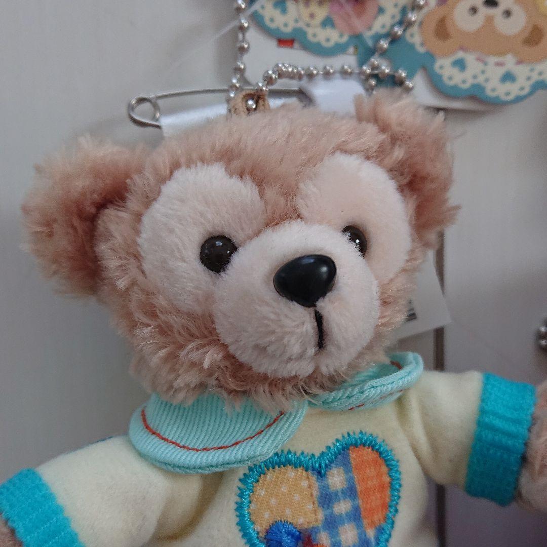 【新品タグ付き】ディズニー ダッフィー&シェリーメイ ぬいぐるみバッジ