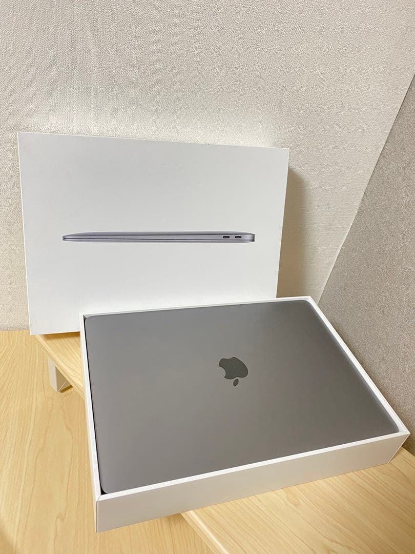 美品 MacBook Air 13インチ 元箱 指紋認証、MS Office