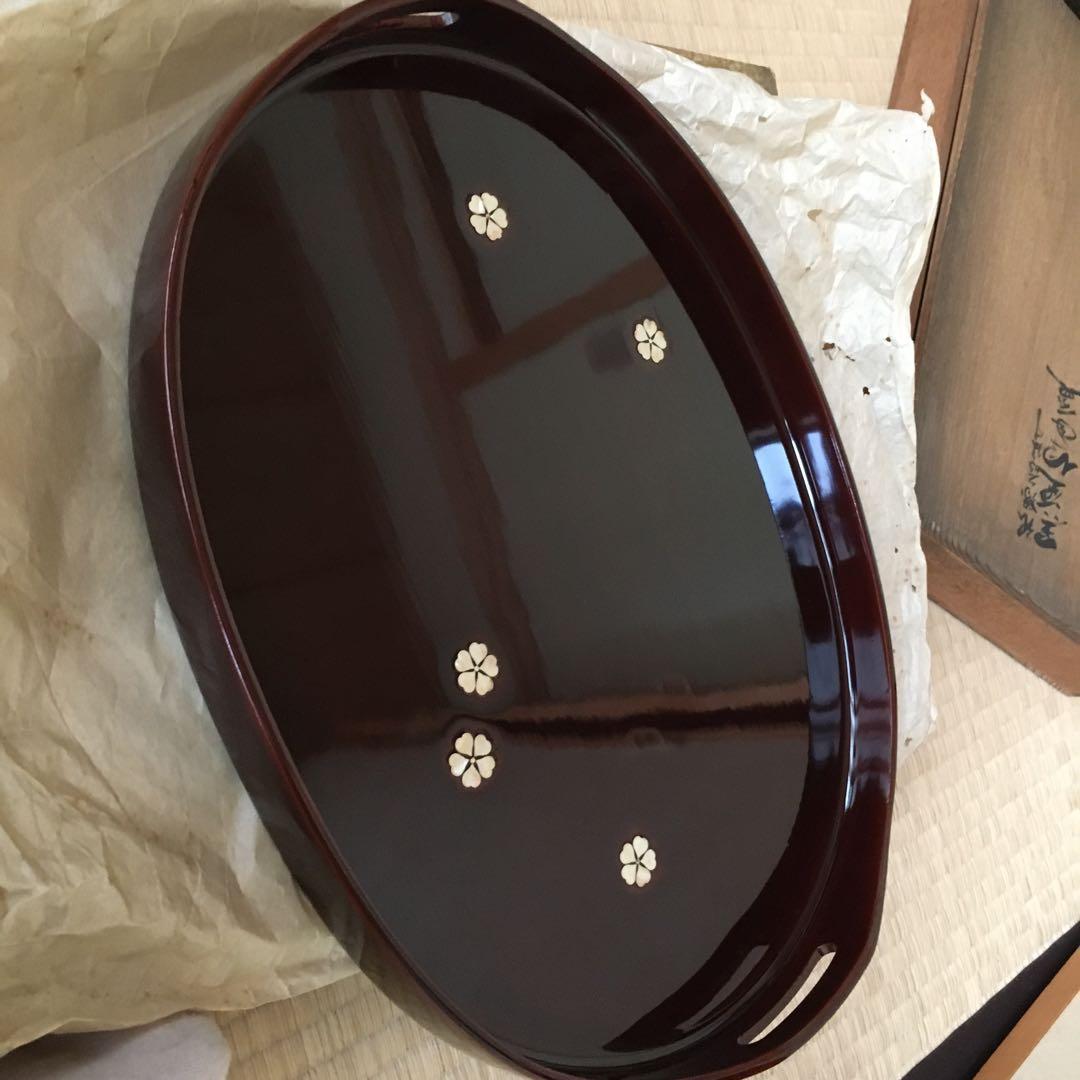GG様リクエスト　輪島塗り　田村製/螺鈿桜文/ラウンド型手付き盆　ボルドーカラー