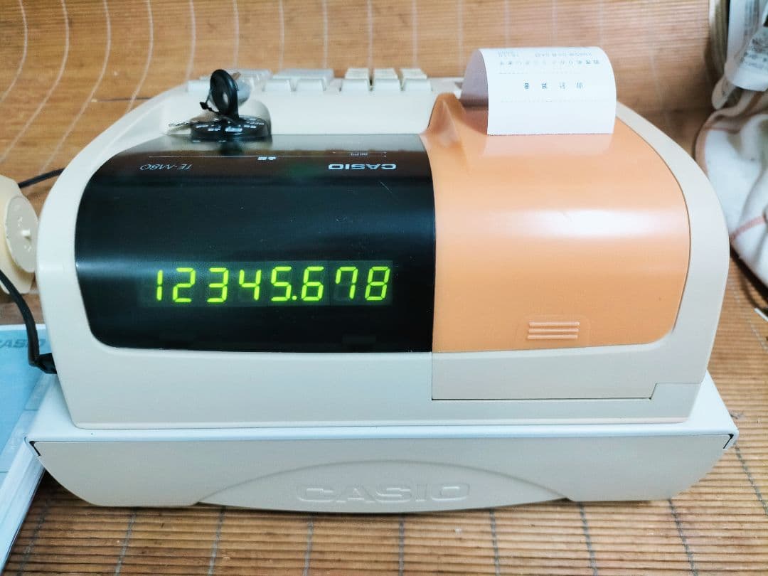カシオレジスター　TE-M80　中古品　人気機種感熱紙　送料無料　706806