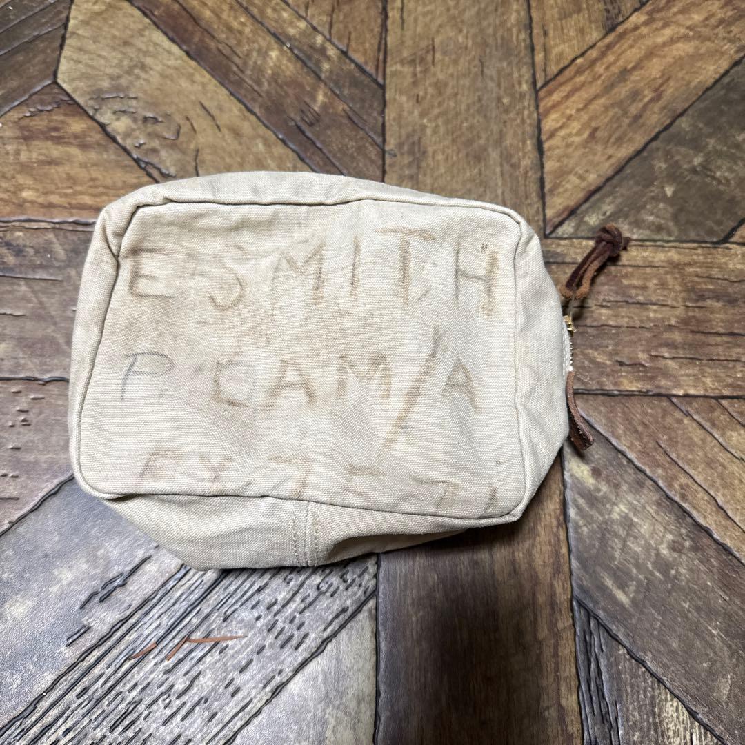 アダクワッタさんポーチセット