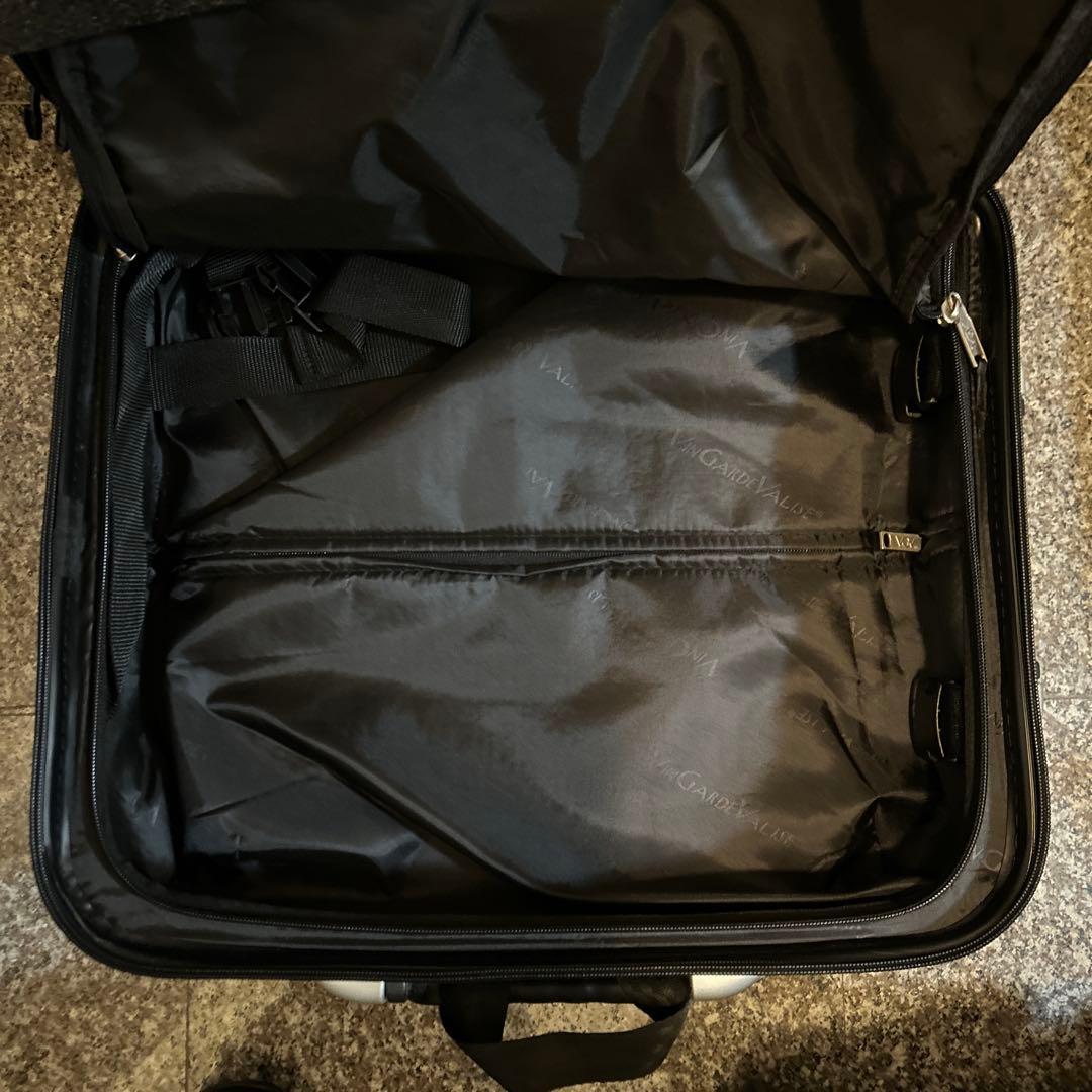 スーツケース ワインキャリー用インサート付き