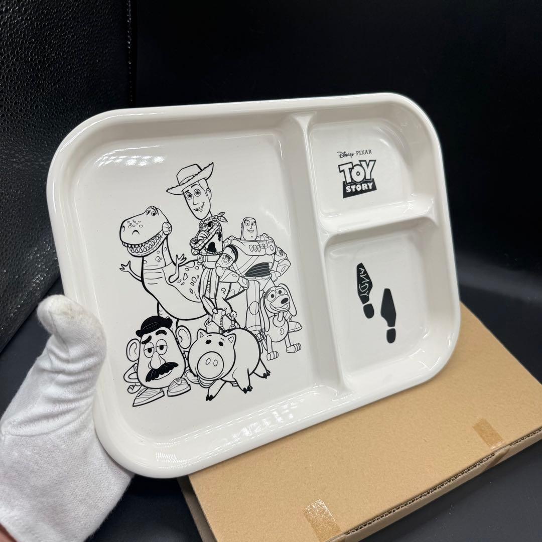 世界30セット限定 トイストーリー TOY’S BOX 95 オリジナル食器