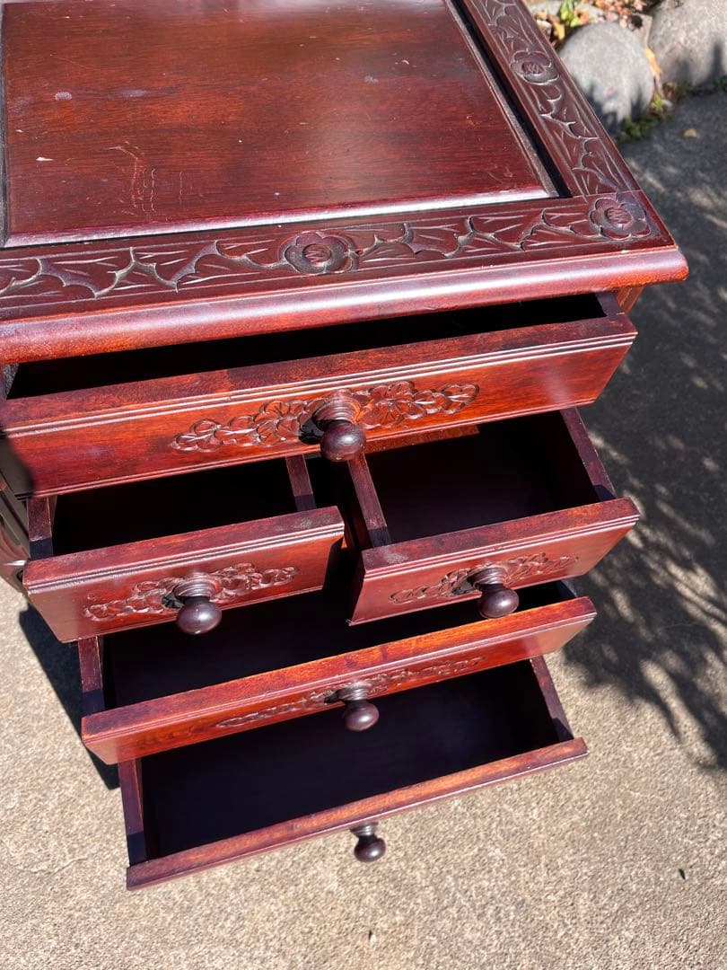 アンティーク調 キャスター付 サイドチェスト マガジンラック 彫刻 木製