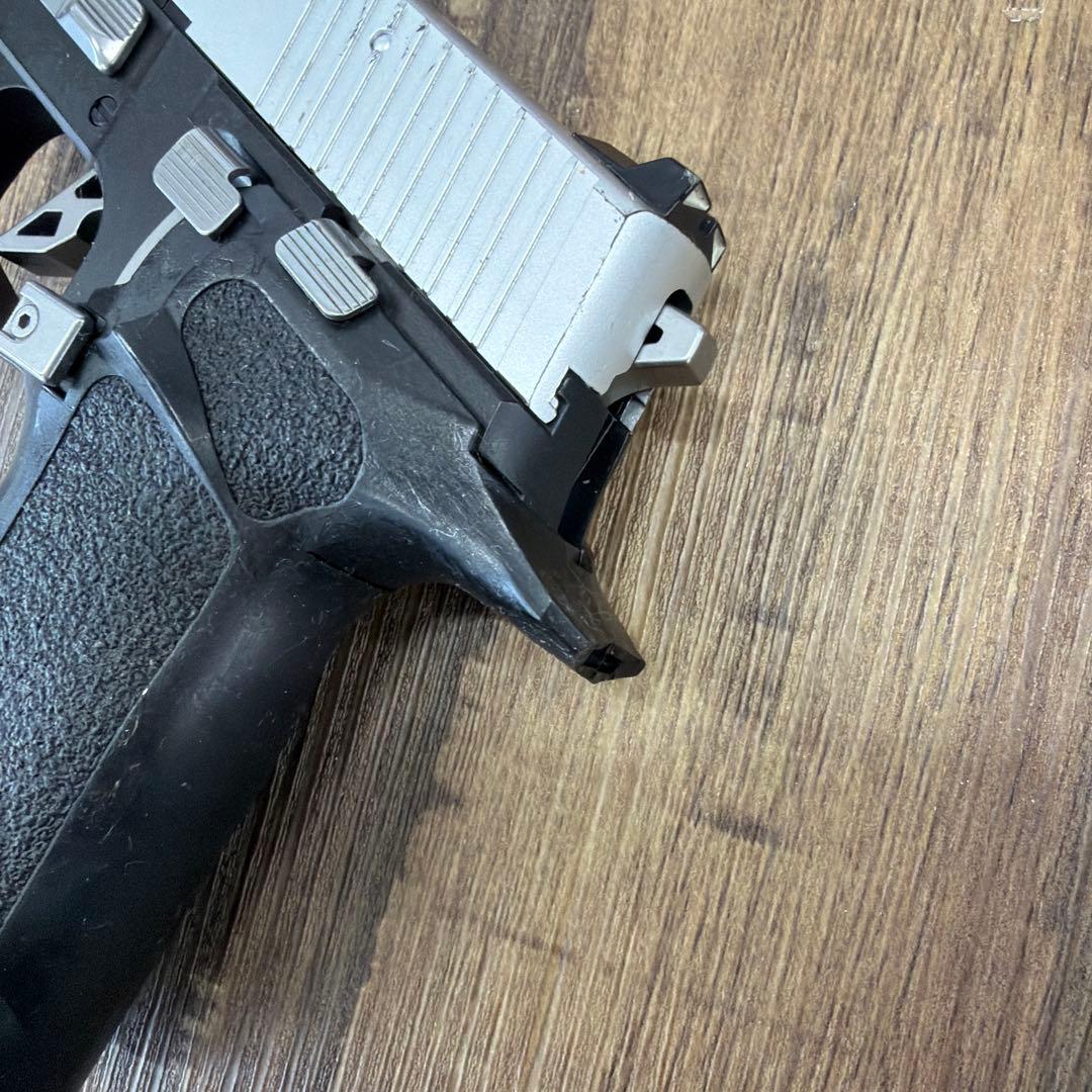 Tokyo Marui バイオハザード センチネルナイン レオンモデル