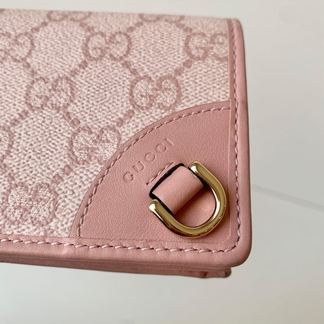 【GUCCI】グッチ　スモールウォレット　二つ折り財布　GGエンブレム　ピンク