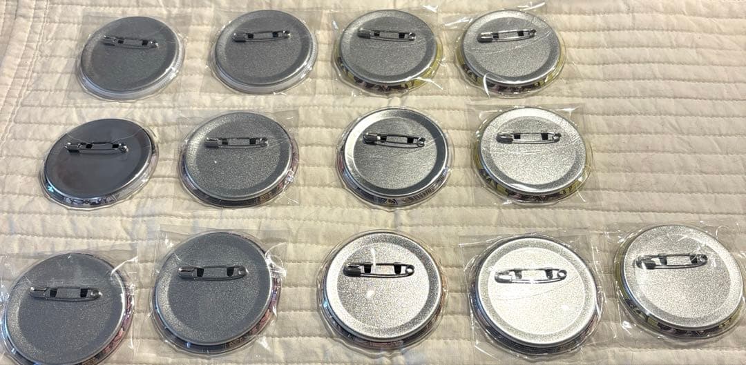 いれいす『悠佑様』缶バッチ　バラ売可能！