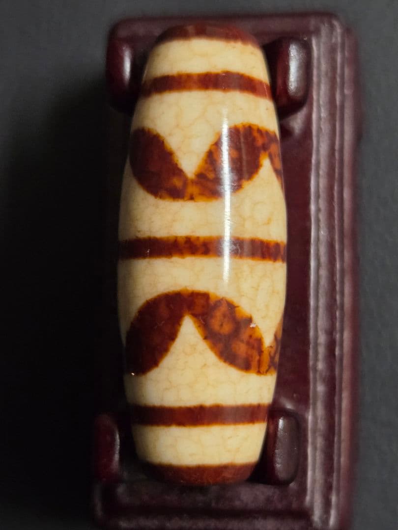 955　専用です。　上肯　双虎牙天珠　龍紋　希少　dzibeads！