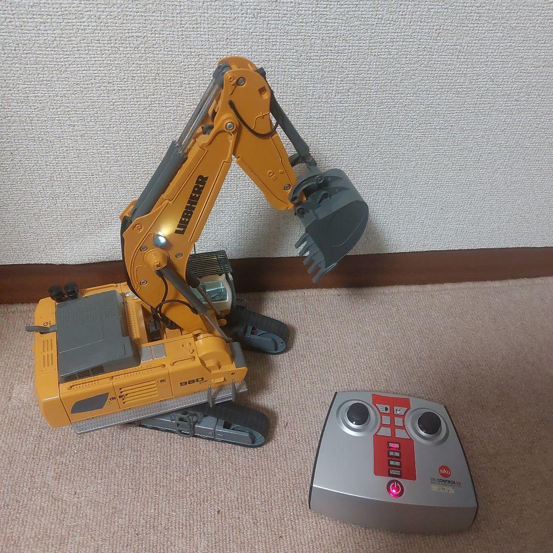 siku CONTROL1:32 ラジコンショベルカーLIEBHERR R980