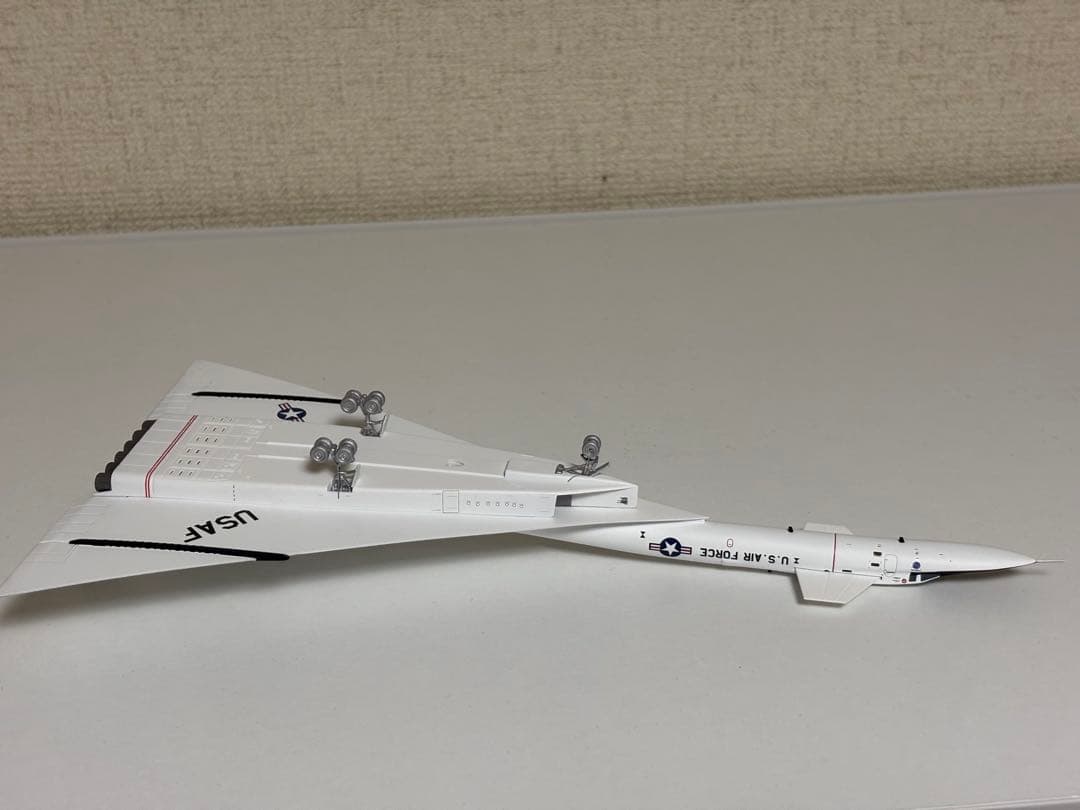 ハルチャン SQwings XB-70 1/200 NASA