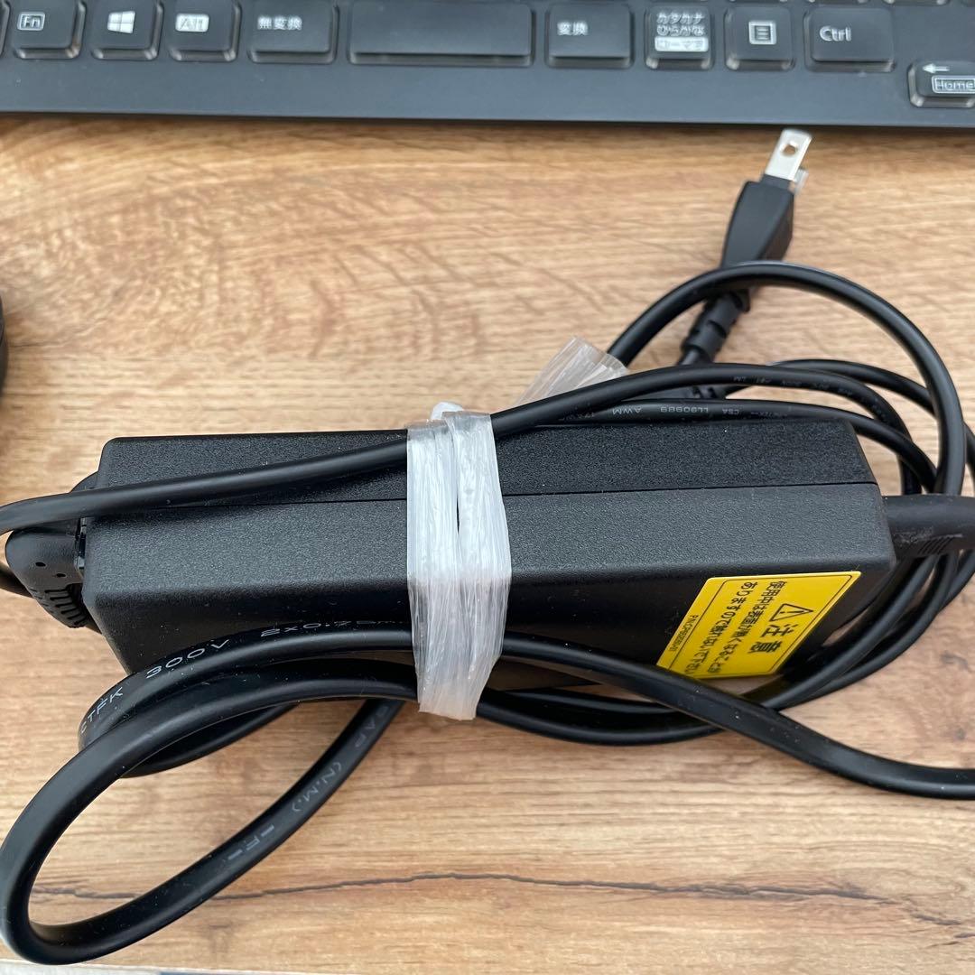 富士通 FH70/C2 Core i7 初期化済 DVD KBM付き