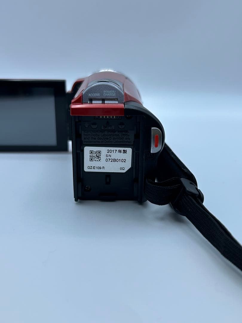 JVC ビデオカメラ　 GZ-E109-R レッド