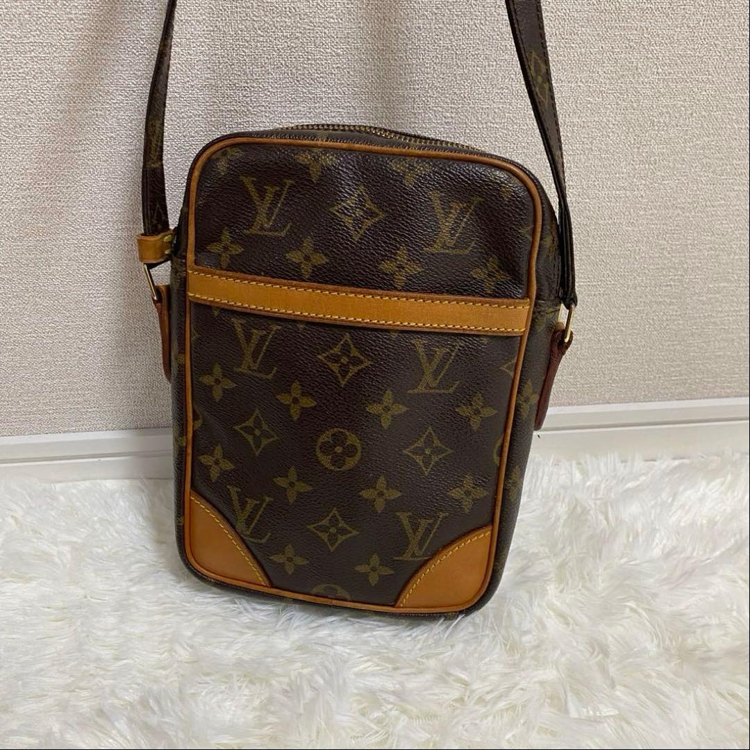 ♡美品♡ LOUIS VUITTON ルイヴィトン モノグラム ダヌーブ