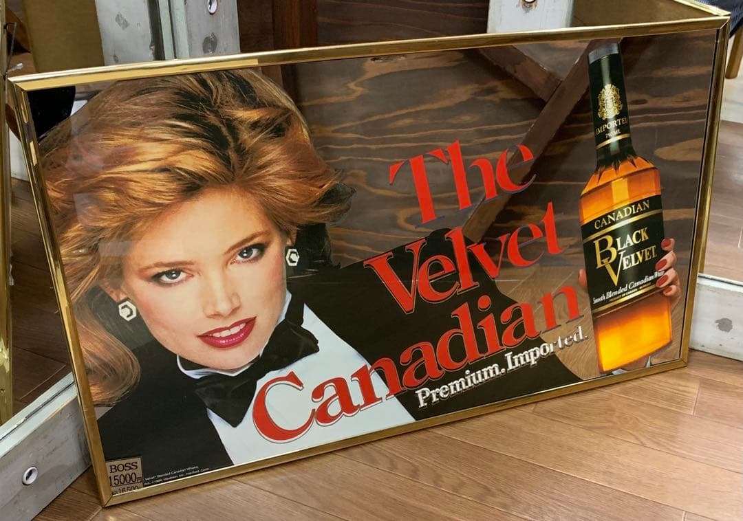 パブミラー　Black Velvet Canadian Whisky