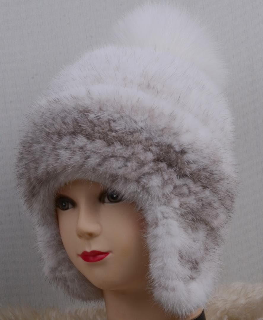 新品限定 耳あて付き上質クロスミンク編みこみ帽子フォックスポンポン付き毛皮ファー