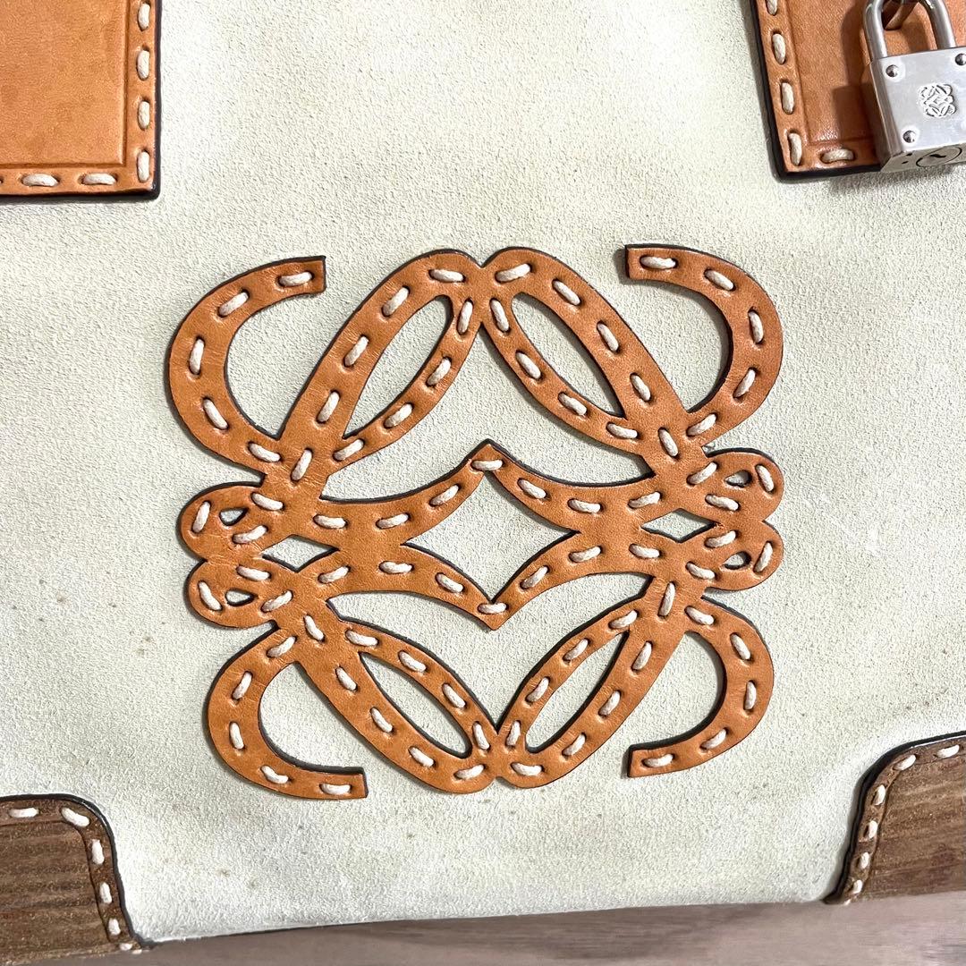 超希少/ロエベ　ハンドバッグ　アマソナ36 アナグラム　2007年限定　ベージュ