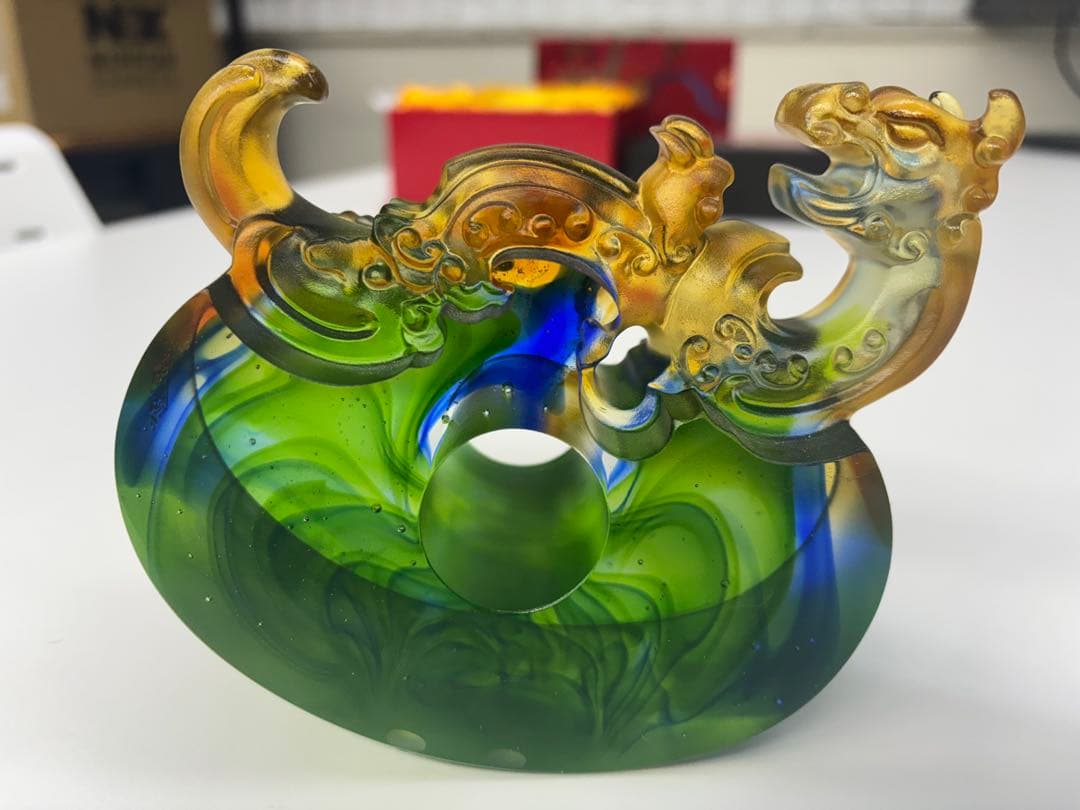 ガラス製ドラゴン彫刻装飾品